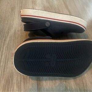 Kids Crocs Size 11 C